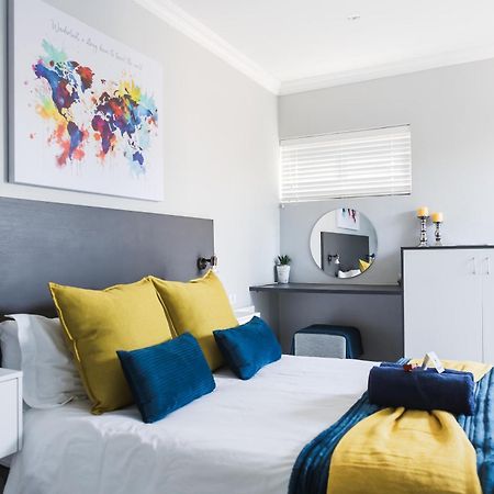 Wanderlust Private Studio Apartment Langebaan Esterno foto