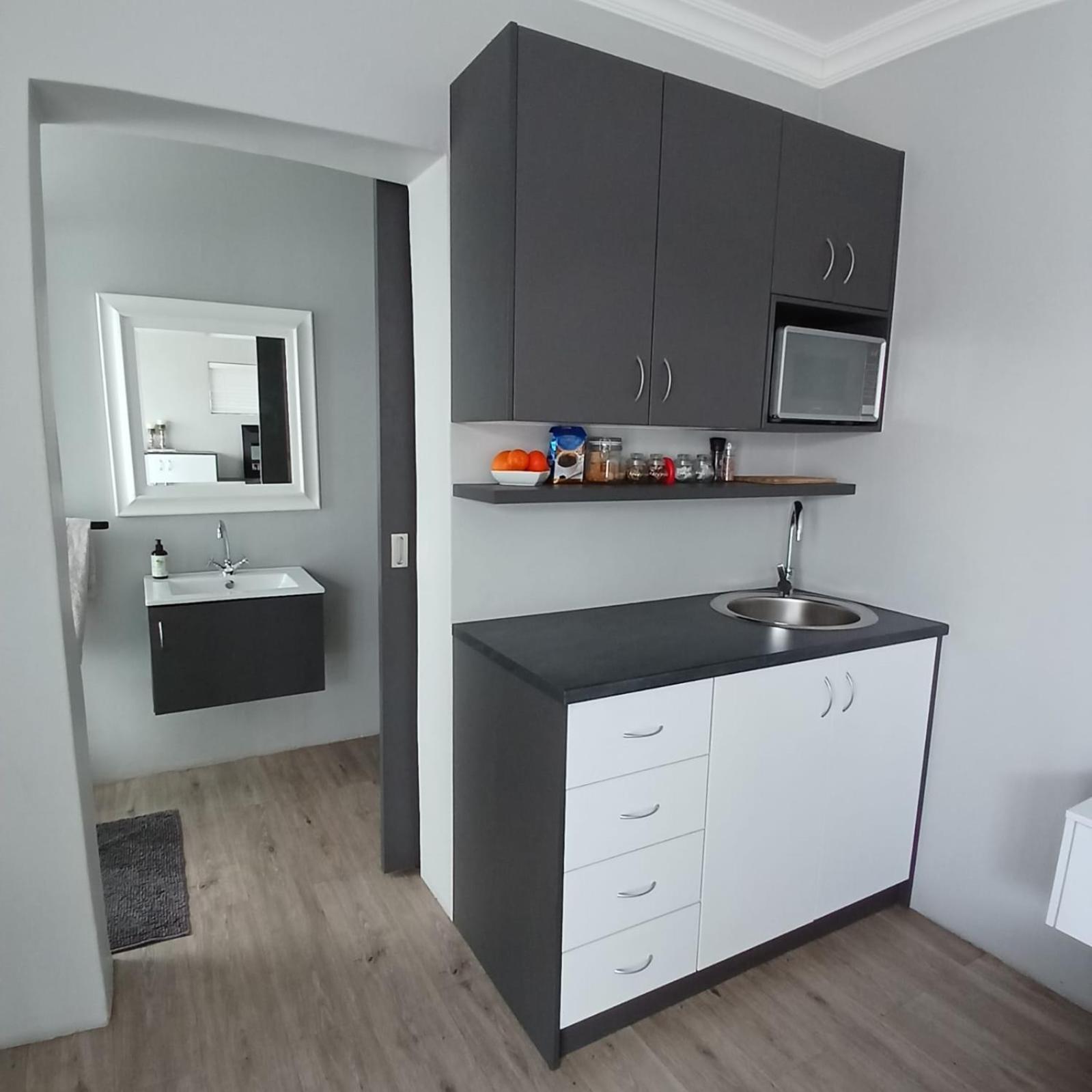 Wanderlust Private Studio Apartment Langebaan Esterno foto